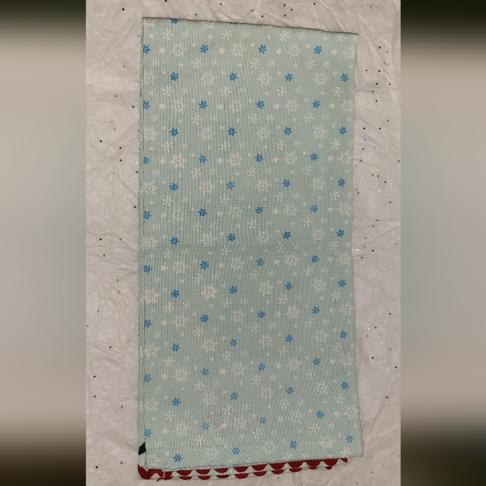 Christmas Kitchen Towel - Picture 2 of 3